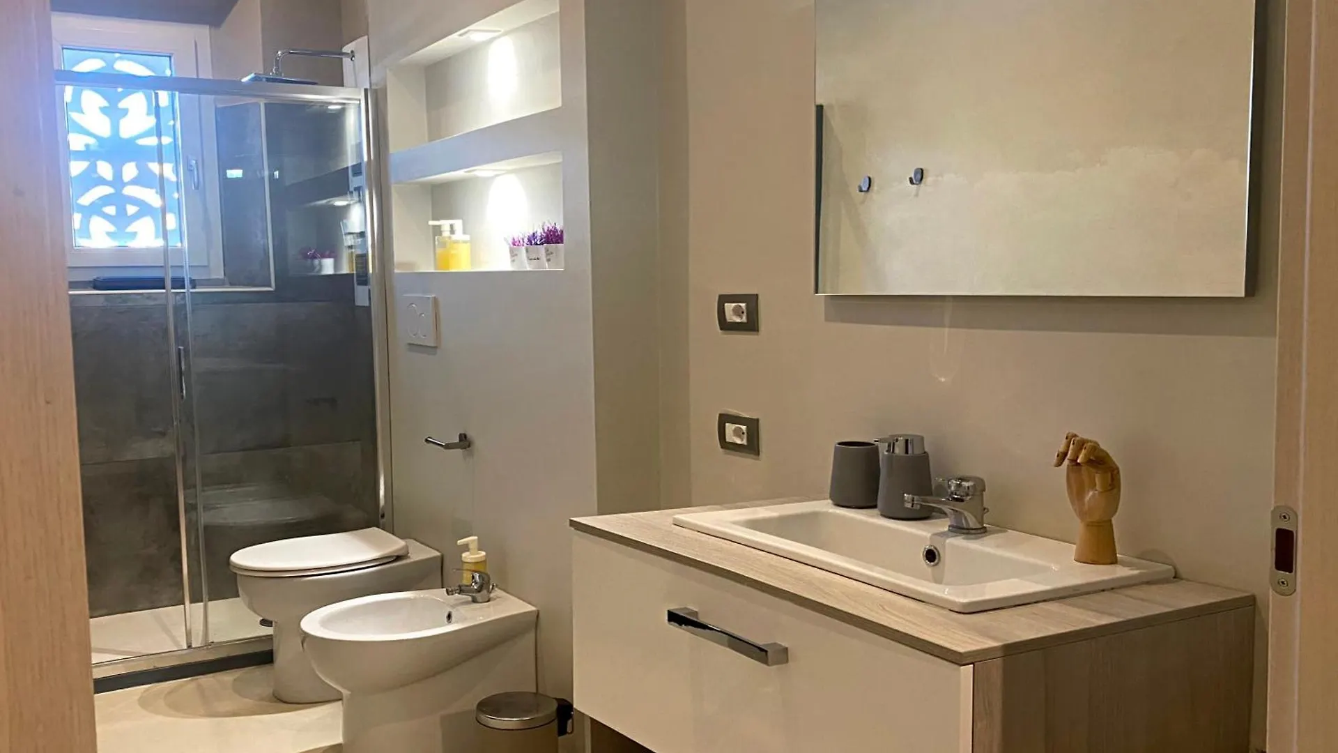 Charming Chic Design Apartment Montecatini Terme Italy